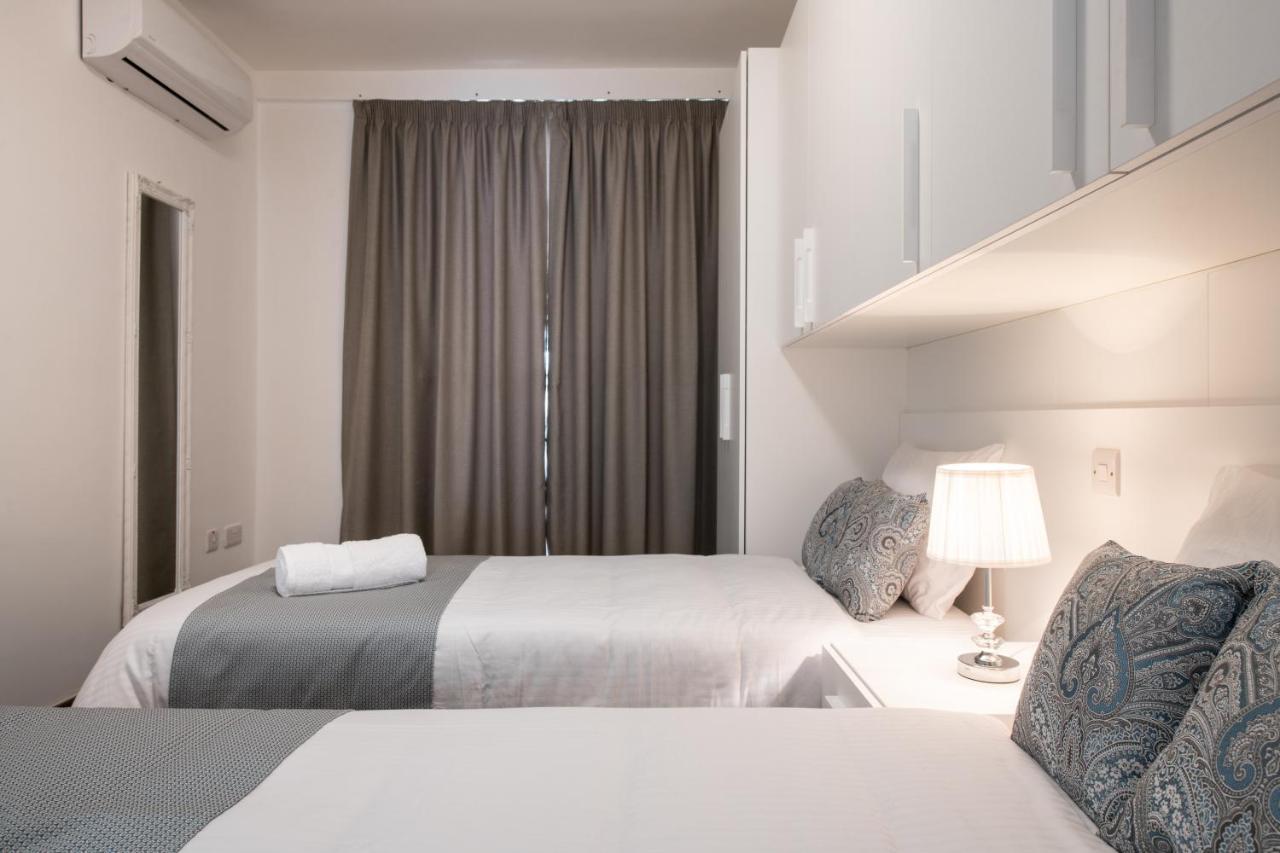 Electra Residence - Luxury Central Beachview Apartment Marsalforn Esterno foto